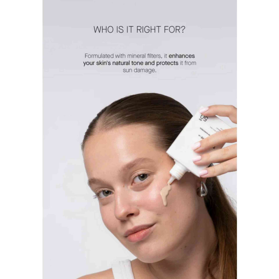 Tinted Mineral SPF50++++ - Light - Image 2
